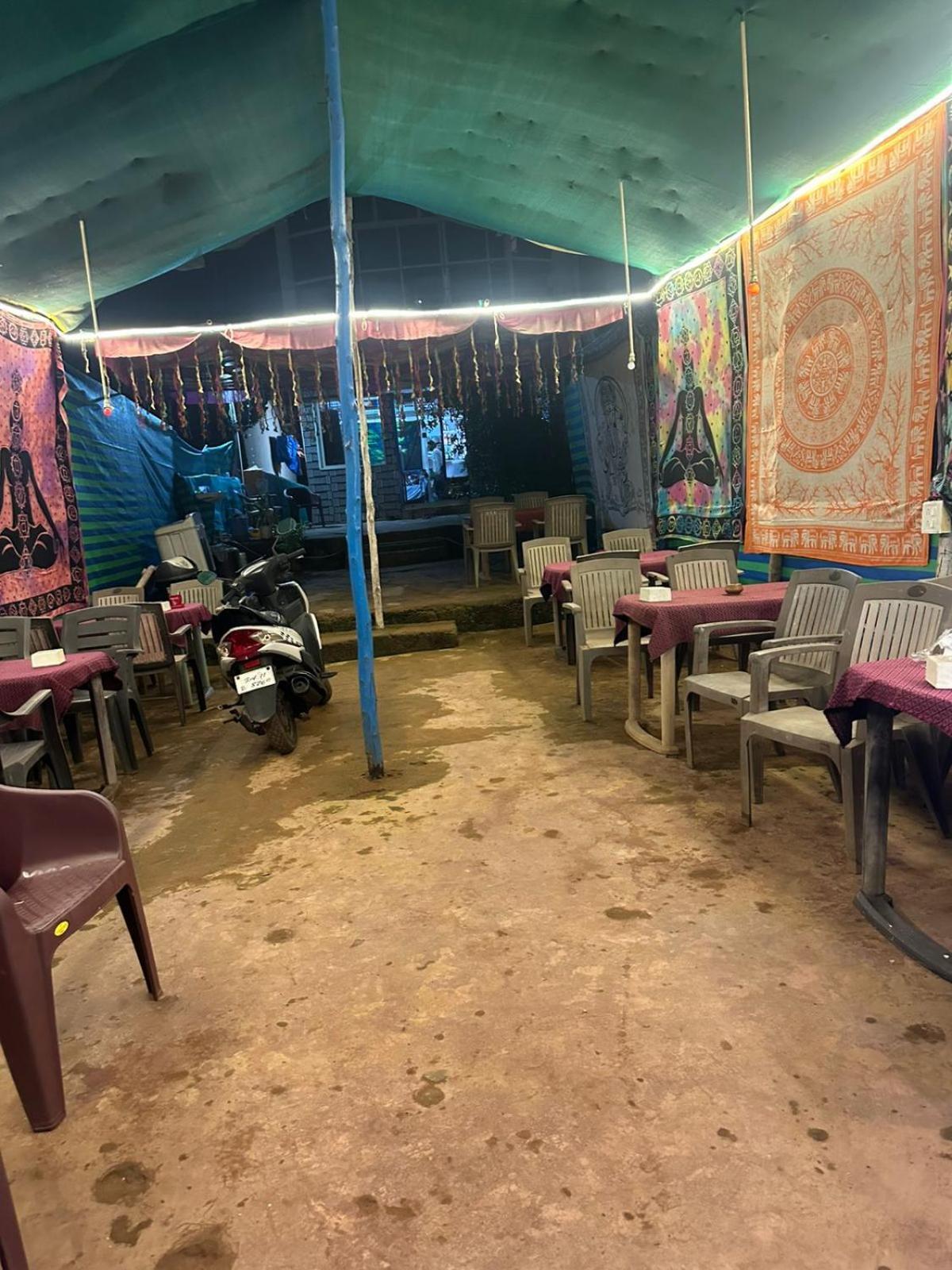 Shiv Shankar Cafe & Bar Arambol Exterior foto